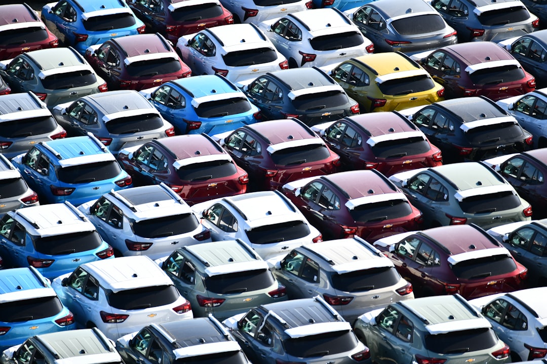 Transport vozila za autokuće i autotrgovce — kako izgleda redovita suradnja s prijevoznikom